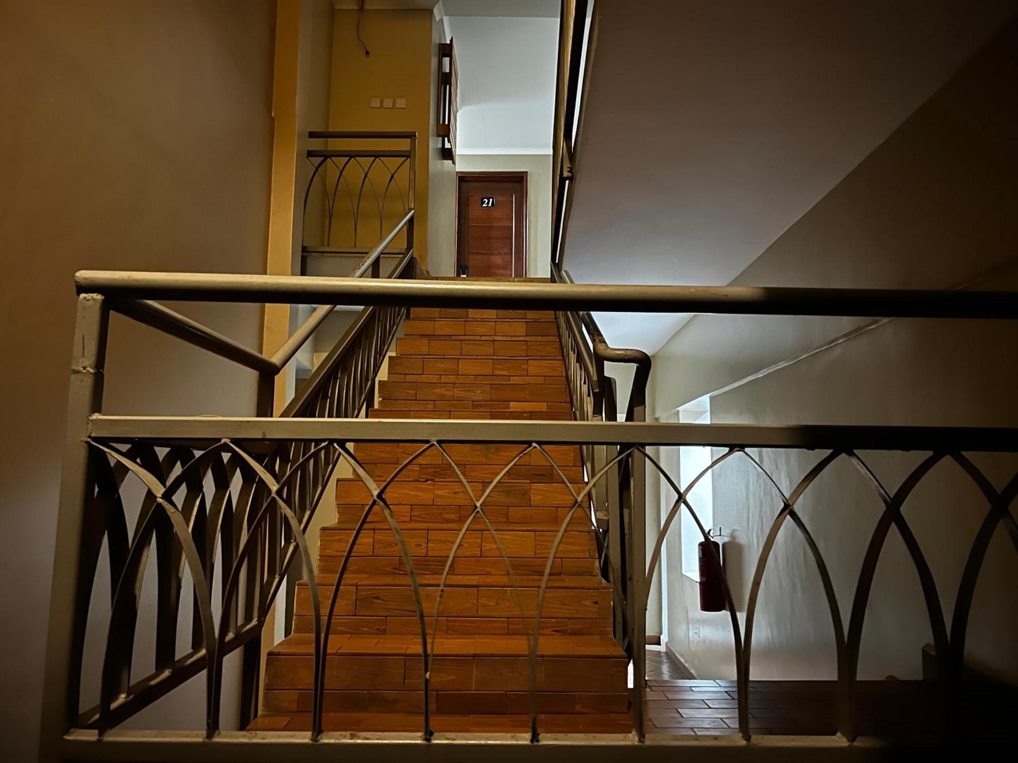 K27 Premier Backpackers Hostel Dar es Salaam Bagian luar foto