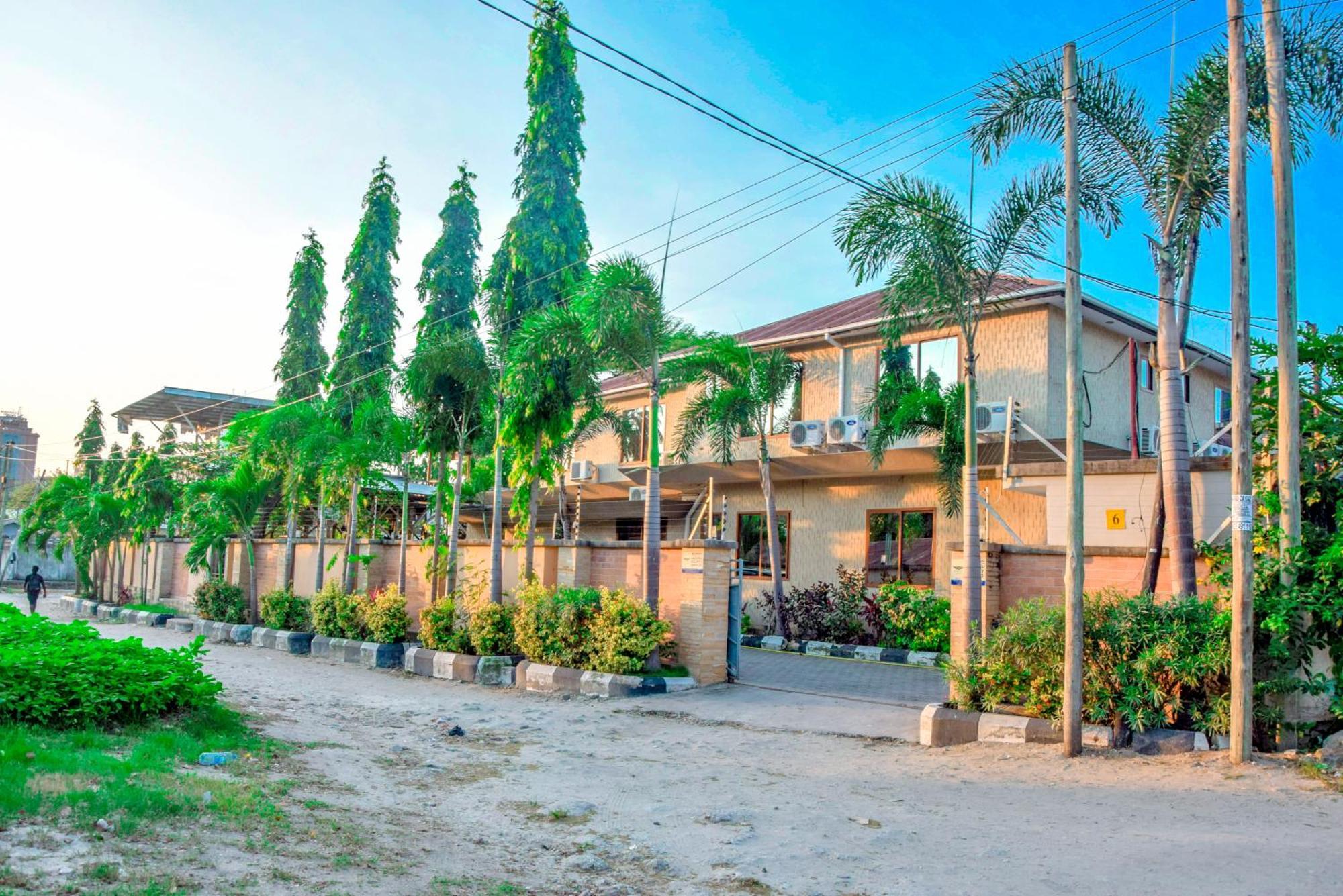 K27 Premier Backpackers Hostel Dar es Salaam Bagian luar foto