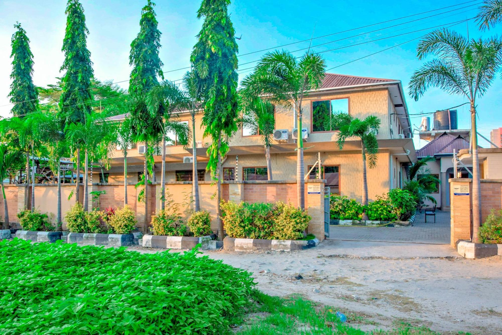 K27 Premier Backpackers Hostel Dar es Salaam Bagian luar foto