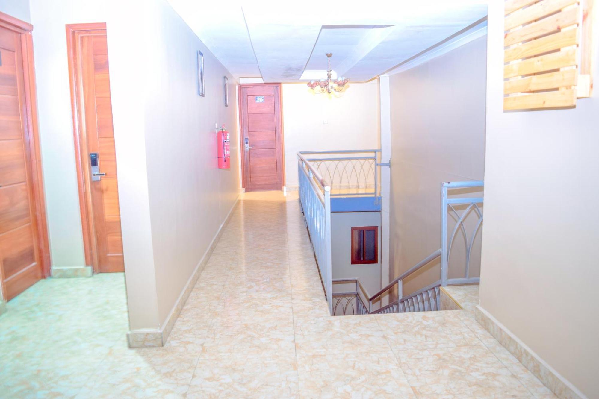 K27 Premier Backpackers Hostel Dar es Salaam Bagian luar foto