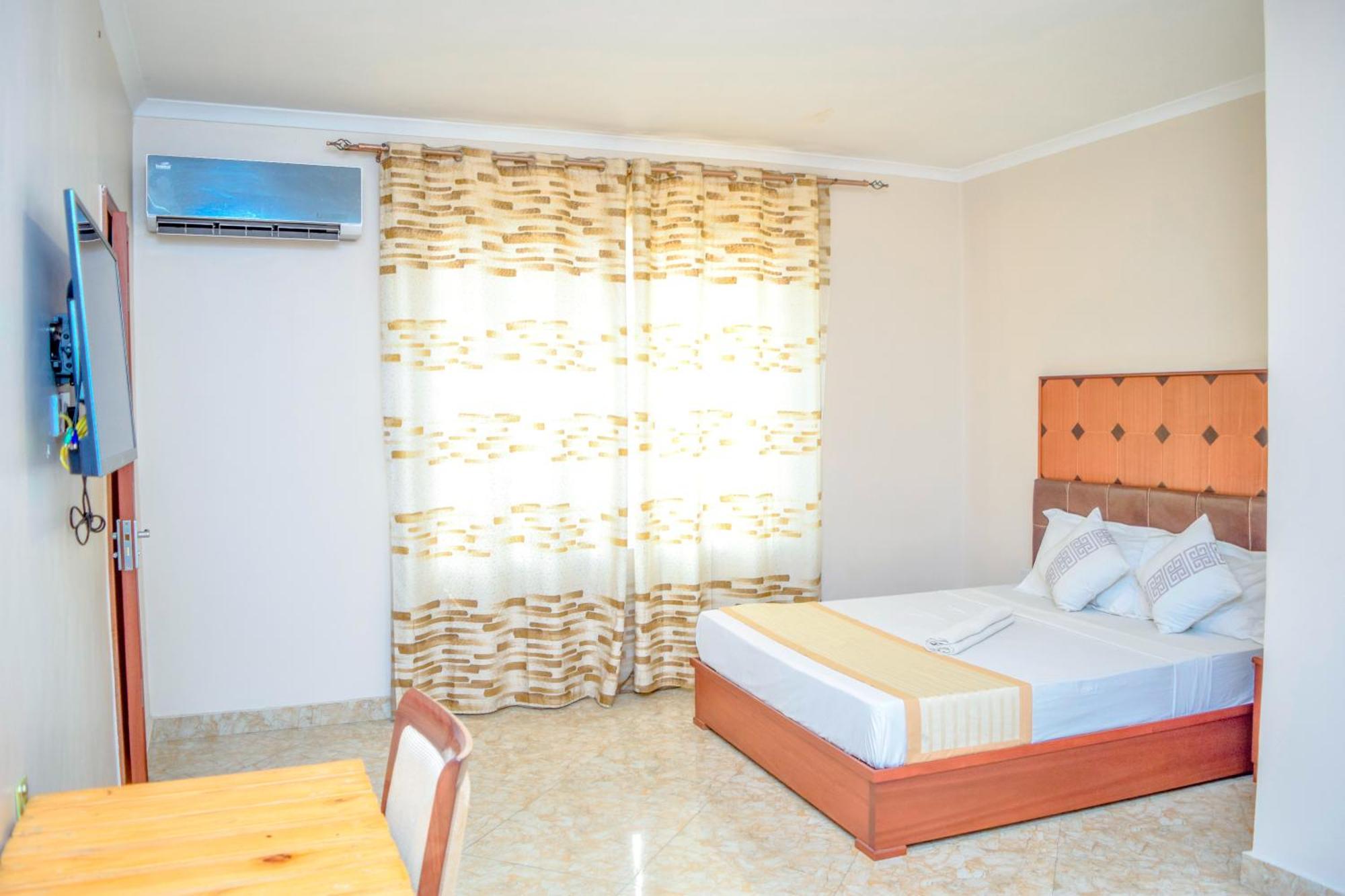 K27 Premier Backpackers Hostel Dar es Salaam Bagian luar foto