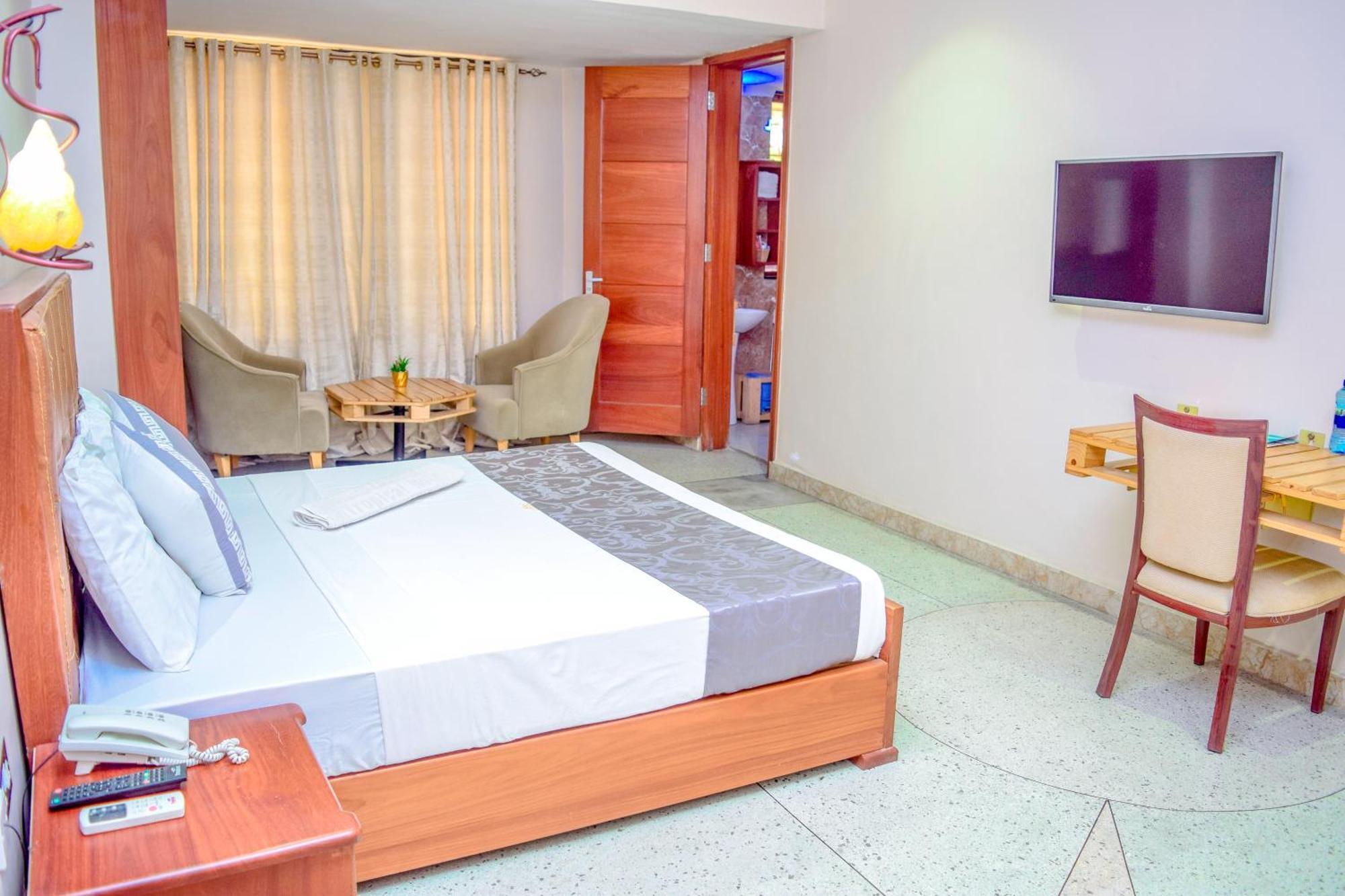 K27 Premier Backpackers Hostel Dar es Salaam Bagian luar foto
